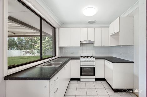 Property photo of 8 Sampson Place Rosemeadow NSW 2560