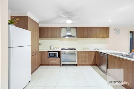 Property photo of 11 Bowman Court Taylors Hill VIC 3037