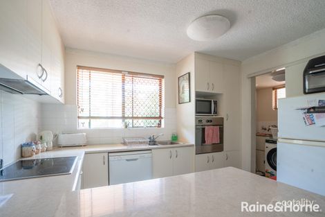 Property photo of 1/394 Esplanade Torquay QLD 4655