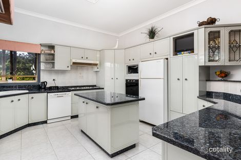 Property photo of 3 Withers Place Abbotsbury NSW 2176