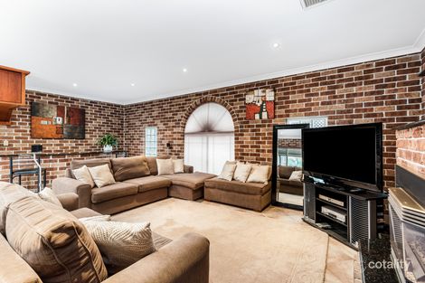 Property photo of 3 Withers Place Abbotsbury NSW 2176