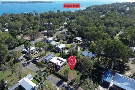 9 Leanne St, Macleay Island, QLD 4184