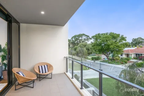 Property photo of 3/66 Tain Street Ardross WA 6153