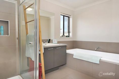 Property photo of 42 Gallant Way Winter Valley VIC 3358