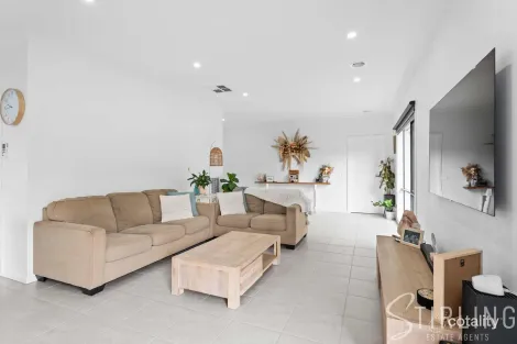 Property photo of 2/92 Pearcedale Road Pearcedale VIC 3912