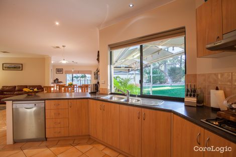 Property photo of 16 Tincombe Grove Baldivis WA 6171