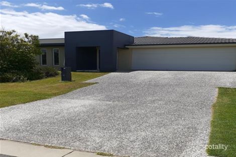 12 Ningaloo Dr, Pimpama, QLD 4209
