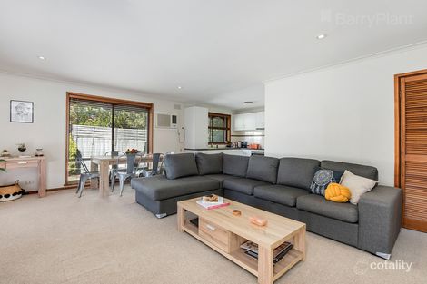 Property photo of 2/3 Coromandel Crescent South Knoxfield VIC 3180