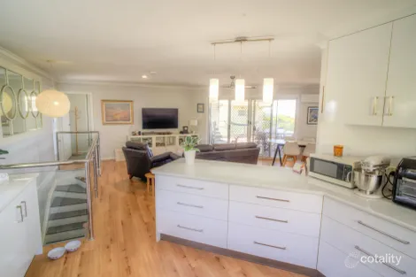 Property photo of 8 Woodrow Drive Agnes Water QLD 4677