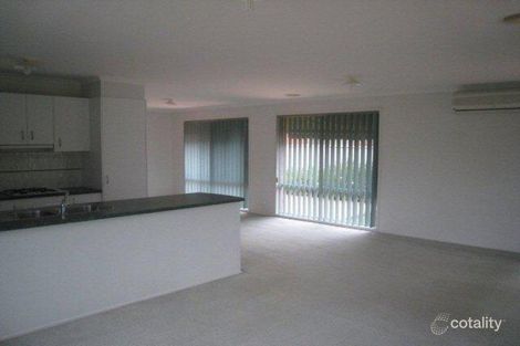 Property photo of 60 Mulberry Pass Craigieburn VIC 3064