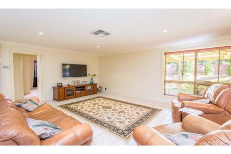 Property photo of 48 Chad Terrace Glenroy NSW 2640