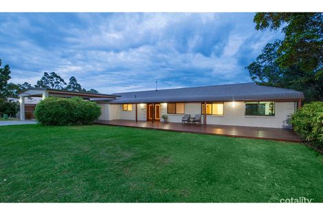 Property photo of 76 Tamworth Drive Helensvale QLD 4212