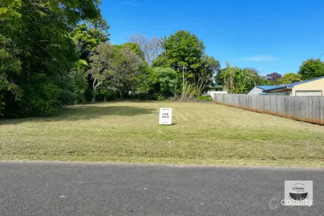 16 Laurel St, Russell Island, QLD 4184