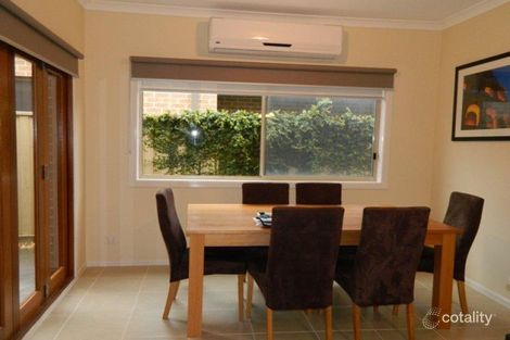 Property photo of 11 Fieldstone Crescent Cranbourne North VIC 3977