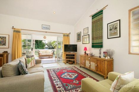 Property photo of 17 Whale Beach Road Avalon Beach NSW 2107