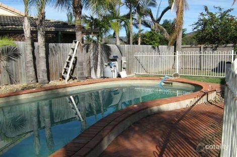 Property photo of 41 Yvonne Crescent Mount Warren Park QLD 4207