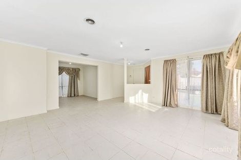 Property photo of 4 Insaf Court Hampton Park VIC 3976