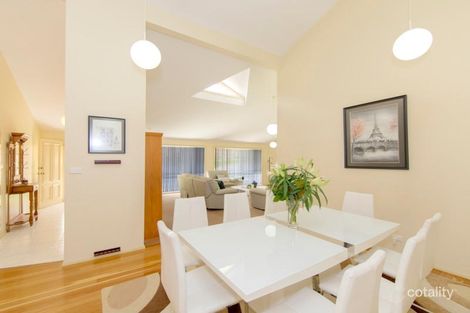 Property photo of 30 Trafalgar Crescent Valentine NSW 2280