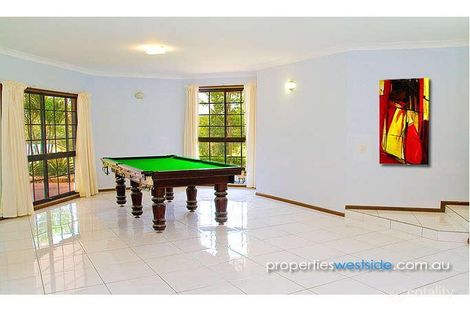 Property photo of 8 Hilton Drive Camira QLD 4300