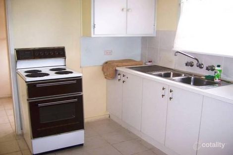 Property photo of 39 Lingayen Avenue Lethbridge Park NSW 2770