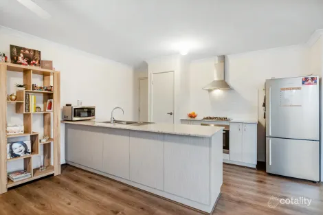 Property photo of 32 Peridot Pass Wellard WA 6170