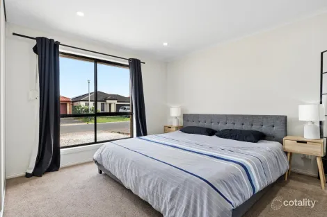 Property photo of 16 Ramnet Circuit Munno Para SA 5115