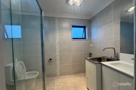 Property photo of 22 Adrian Street Macquarie Fields NSW 2564
