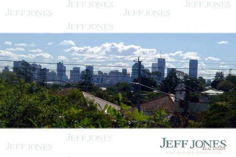 Property photo of 112 Lade Street Coorparoo QLD 4151