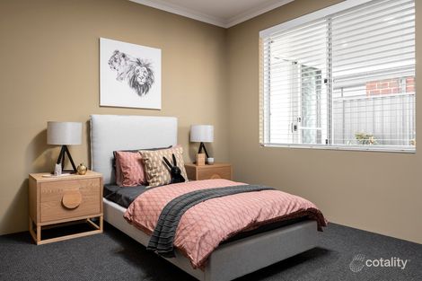 23 Rockingham Rd, Lake Coogee, WA 6166