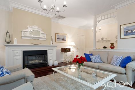 35 Doney St, Alfred Cove, WA 6154