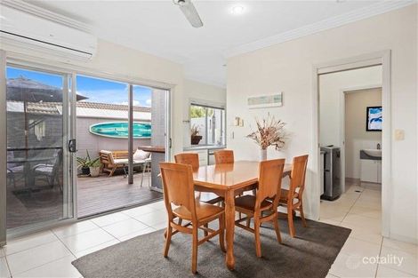 Property photo of 2/22 Palma Crescent Varsity Lakes QLD 4227