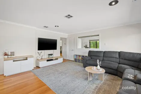 Property photo of 53 Rickards Avenue Knoxfield VIC 3180