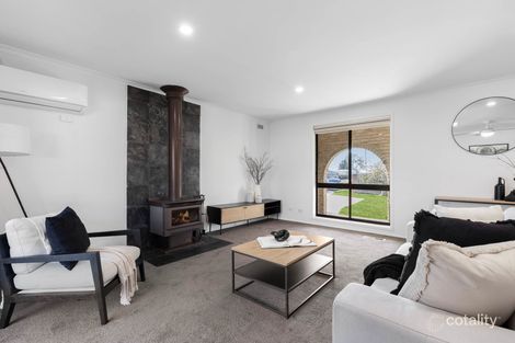 Property photo of 4 Bruce Court Gisborne VIC 3437