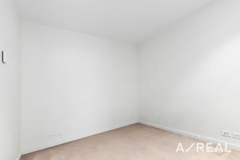 Property photo of 1A/8 Waterside Place Docklands VIC 3008