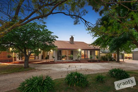 450 Bald Hill Rd, Pakenham, VIC 3810