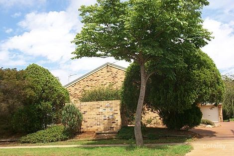 377 West St, Harristown, QLD 4350