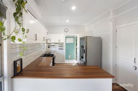 Property photo of 16 Bowen Street The Range QLD 4700