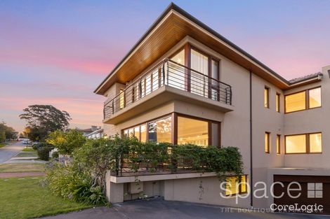 Property photo of 17 Hill Terrace Mosman Park WA 6012