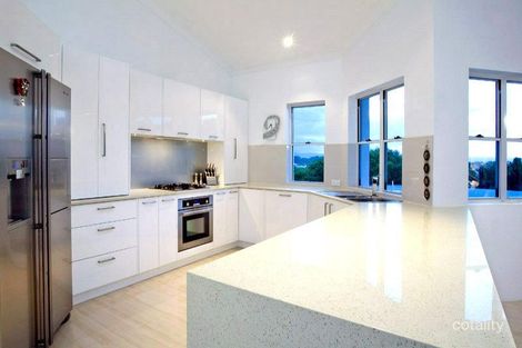 Property photo of 32 Brakes Crescent Miami QLD 4220