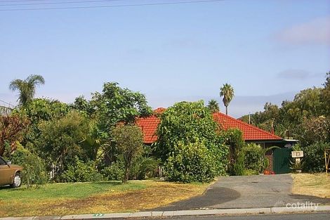 13 Mcwhae Rd, Hillarys, WA 6025