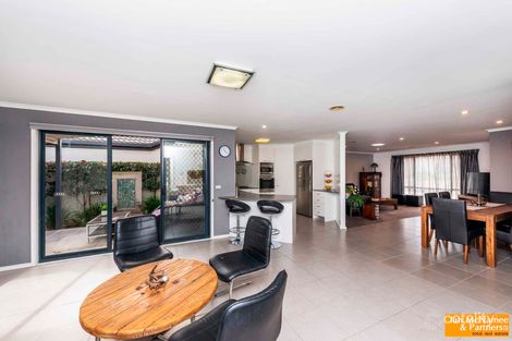 Property photo of 28/9 Coral Drive Jerrabomberra NSW 2619