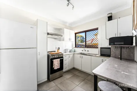 Property photo of 35 Terence Avenue Lake Munmorah NSW 2259