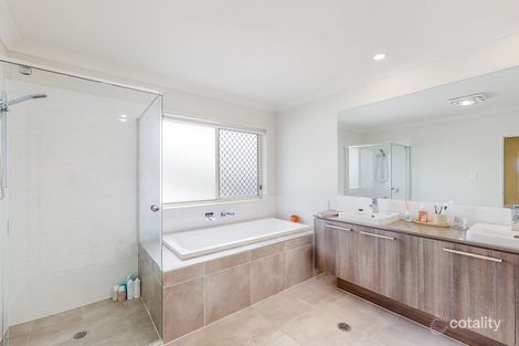 Property photo of 13 April Crescent Bridgeman Downs QLD 4035