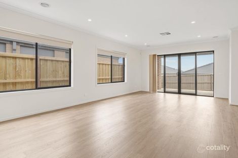 Property photo of 11 Pepita Crescent Manor Lakes VIC 3024