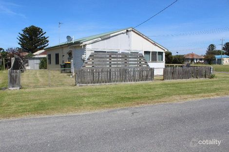 Property photo of 40 Bearup Street Seaspray VIC 3851