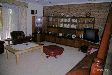 Property photo of 14 Barnes Crescent Menai NSW 2234