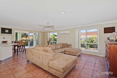 Property photo of 2 Exmoor Street Mudgeeraba QLD 4213