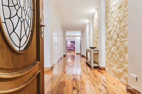 Property photo of 50 St Ettiene Gardens Port Kennedy WA 6172