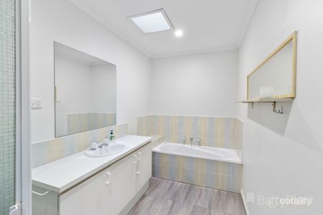 Property photo of 2/10 Murene Court Boronia VIC 3155