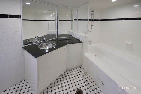 Property photo of 310/6-8 Ward Avenue Potts Point NSW 2011